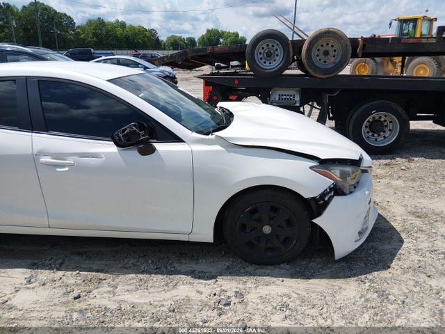 Продаж на аукціоні авто 2015 Mazda Mazda3 I Sport, vin: 3MZBM1K72FM153317, номер лоту: 45261683