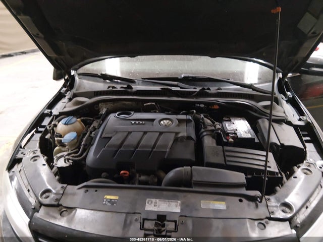 45261710 :رقم المزاد ، 3VWLL7AJ8DM410582 vin ، 2013 Volkswagen Jetta 2.0l Tdi مزاد بيع
