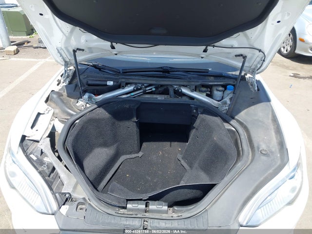 Tesla Model S P85 2014 5YJSA1H14EFP33511 Image 10