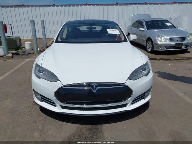Tesla Model S P85 2014 5YJSA1H14EFP33511 Image 12
