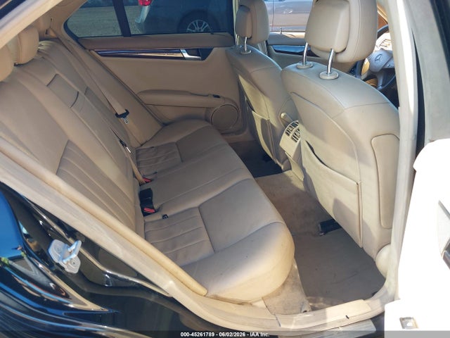 Aukcja sprzedaży 2008 Mercedes-benz C 300 Luxury/sport, vin: WDDGF54XX8F123725, numer aukcji: 45261789