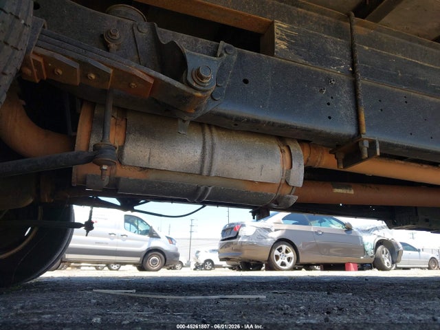 45261807 :رقم المزاد ، 1FDWE3FN3RDD00410 vin ، 2024 Ford E-350 Cutaway مزاد بيع