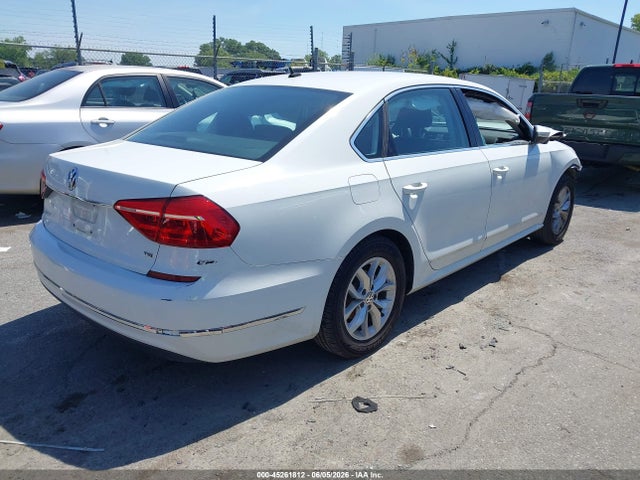 Aukcja sprzedaży 2016 Volkswagen Passat 1.8t S, vin: 1VWAT7A32GC026313, numer aukcji: 45261812