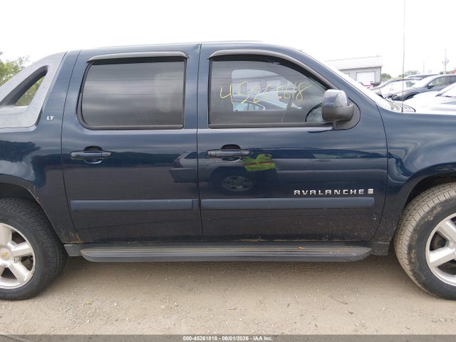 Auction sale of the 2008 Chevrolet Avalanche 1500 Lt, vin: 3GNFK12358G281213, lot number: 45261818