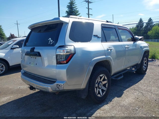 45261849 :رقم المزاد ، JTEBU5JR7J5505959 vin ، 2018 Toyota 4runner Trd Off Road Premium مزاد بيع