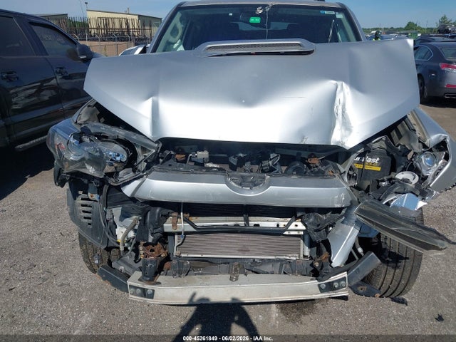 45261849 :رقم المزاد ، JTEBU5JR7J5505959 vin ، 2018 Toyota 4runner Trd Off Road Premium مزاد بيع