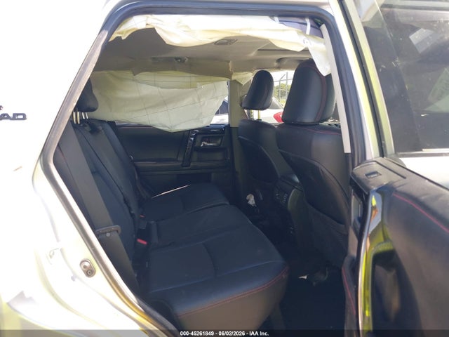 45261849 :رقم المزاد ، JTEBU5JR7J5505959 vin ، 2018 Toyota 4runner Trd Off Road Premium مزاد بيع