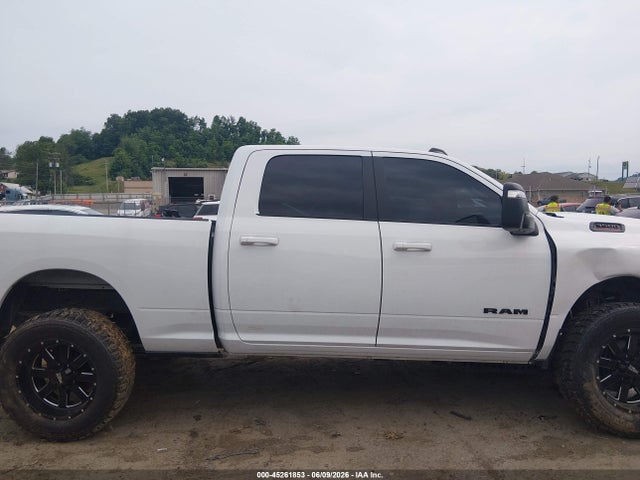 2024 Ram 3500 Big Horn  4x4 6'4 Box მანქანა იყიდება აუქციონზე, vin: 3C63R3DJ0RG337338, აუქციონის ნომერი: 45261853