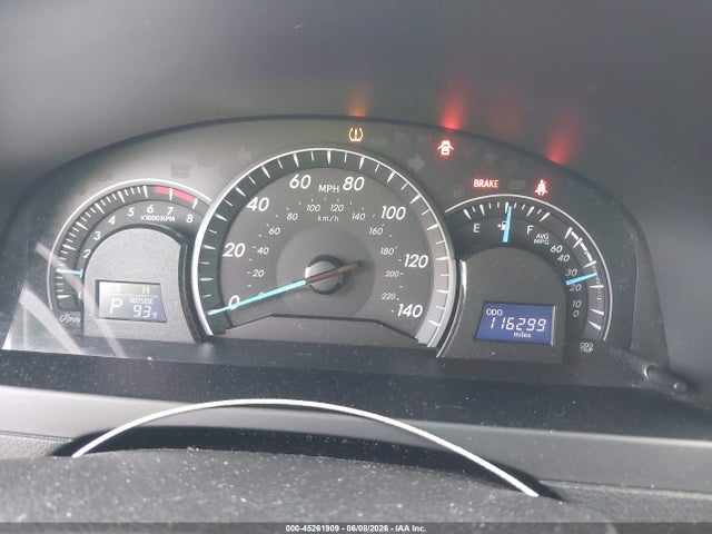 45261909 :رقم المزاد ، 4T4BF1FK1FR481062 vin ، 2015 Toyota Camry Le مزاد بيع