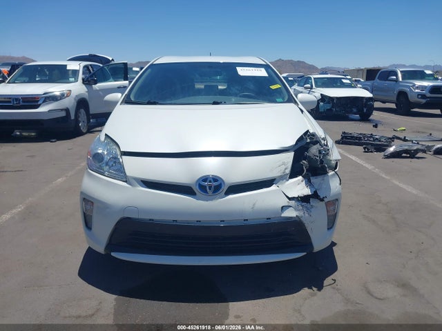 45261918 :رقم المزاد ، JTDKN3DU5F0439647 vin ، 2015 Toyota Prius Two مزاد بيع