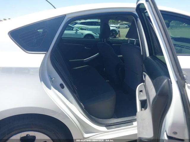 45261918 :رقم المزاد ، JTDKN3DU5F0439647 vin ، 2015 Toyota Prius Two مزاد بيع