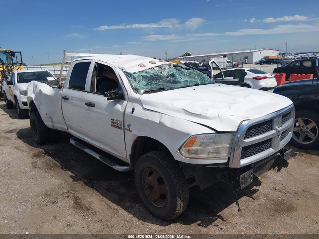 Aukcja sprzedaży 2015 Ram 3500 Tradesman, vin: 3C63RRGLXFG519124, numer aukcji: 45261924