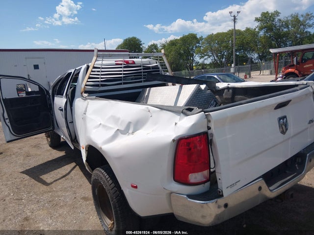 Aukcja sprzedaży 2015 Ram 3500 Tradesman, vin: 3C63RRGLXFG519124, numer aukcji: 45261924