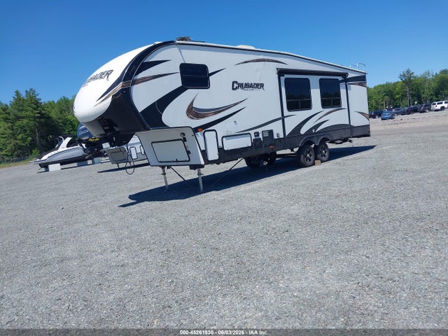Продаж на аукціоні авто 2018 Forest River Crusader, vin: 5ZT3CSVB4JG122586, номер лоту: 45261930