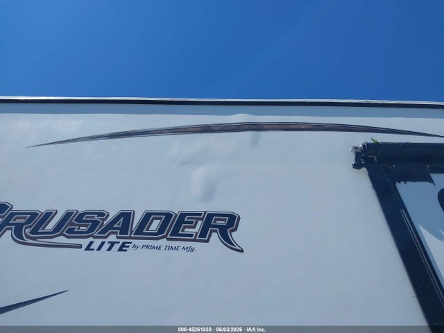 Продаж на аукціоні авто 2018 Forest River Crusader, vin: 5ZT3CSVB4JG122586, номер лоту: 45261930