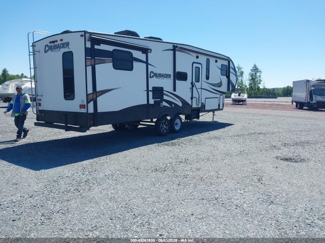 Продаж на аукціоні авто 2018 Forest River Crusader, vin: 5ZT3CSVB4JG122586, номер лоту: 45261930