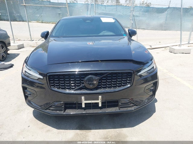 Volvo S60 B5 Plus Black Edition 2024 7JRL12FH6RG282248 Image 12