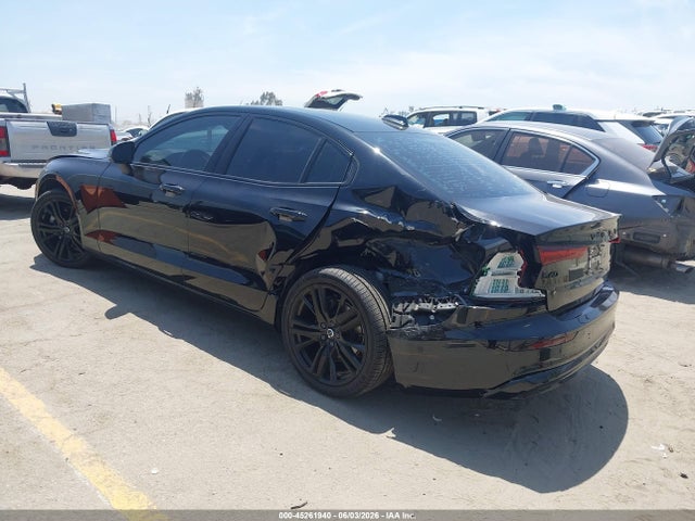 Volvo S60 B5 Plus Black Edition 2024 7JRL12FH6RG282248 Image 3