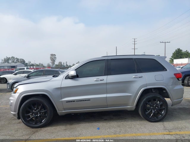 Aukcja sprzedaży 2017 Jeep Grand Cherokee Altitude 4x2, vin: 1C4RJEAG4HC925601, numer aukcji: 45261948