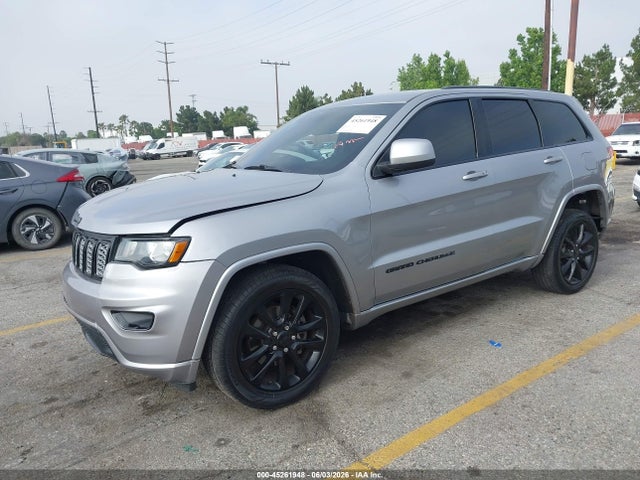 Aukcja sprzedaży 2017 Jeep Grand Cherokee Altitude 4x2, vin: 1C4RJEAG4HC925601, numer aukcji: 45261948