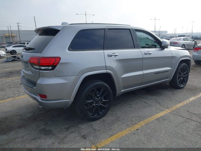 Aukcja sprzedaży 2017 Jeep Grand Cherokee Altitude 4x2, vin: 1C4RJEAG4HC925601, numer aukcji: 45261948