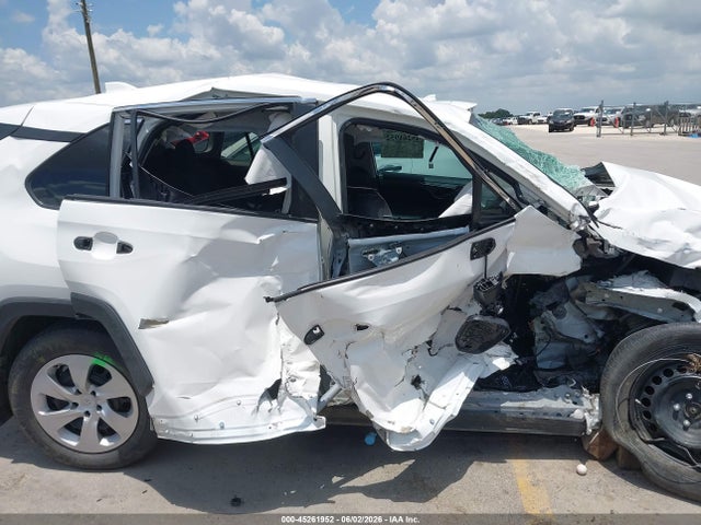 Toyota RAV4 LE 2025 2T3H1RFV8SC311537 Image 14