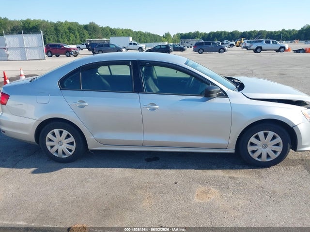 Продажа на аукционе авто 2015 Volkswagen Jetta 2.0l S, vin: 3VW2K7AJ6FM277273, номер лота: 45261964