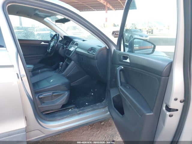 2019 Volkswagen Tiguan 2.0t Se/2.0t Sel/2.0t Sel R-line/2.0t Sel R-line Black მანქანა იყიდება აუქციონზე, vin: 3VV3B7AX1KM136568, აუქციონის ნომერი: 45261976