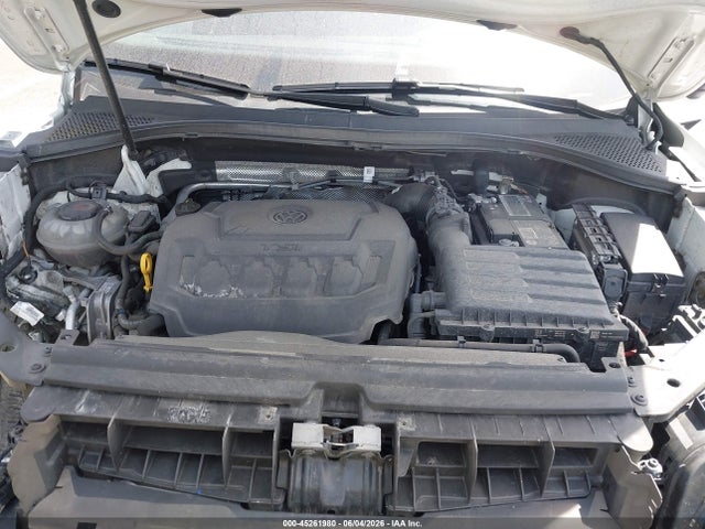 Продажа на аукционе авто 2022 Volkswagen Tiguan 2.0t Se R-line Black, vin: 3VV8B7AX9NM114893, номер лота: 45261980