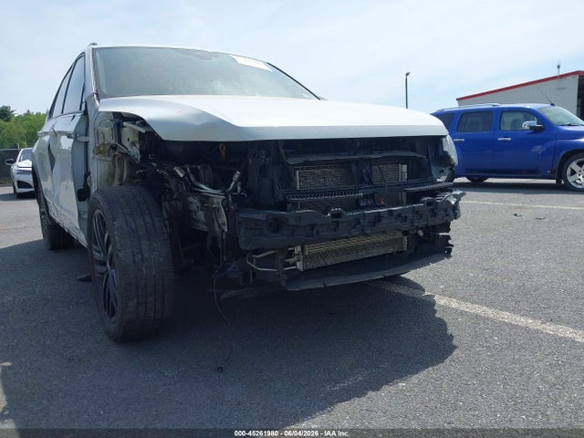 Продажа на аукционе авто 2022 Volkswagen Tiguan 2.0t Se R-line Black, vin: 3VV8B7AX9NM114893, номер лота: 45261980