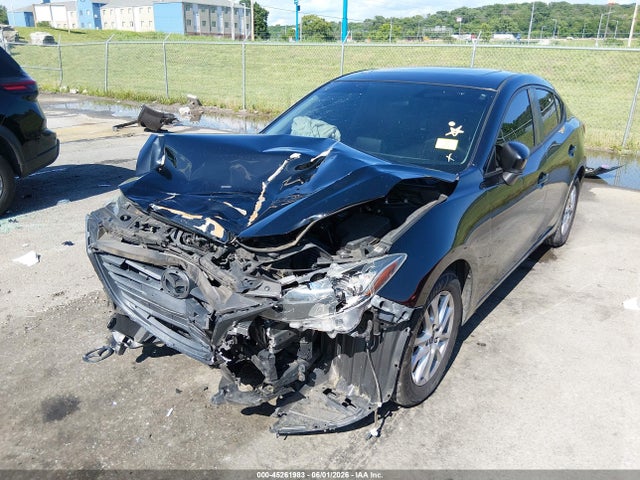 2015 Mazda Mazda3 I Touring მანქანა იყიდება აუქციონზე, vin: 3MZBM1V70FM205264, აუქციონის ნომერი: 45261983