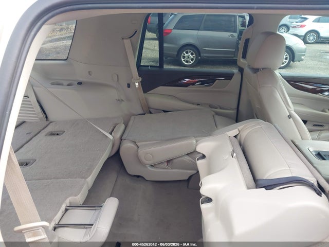 45262042 :رقم المزاد ، 1GYS3CKJ4HR344570 vin ، 2017 Cadillac Escalade Premium Luxury مزاد بيع