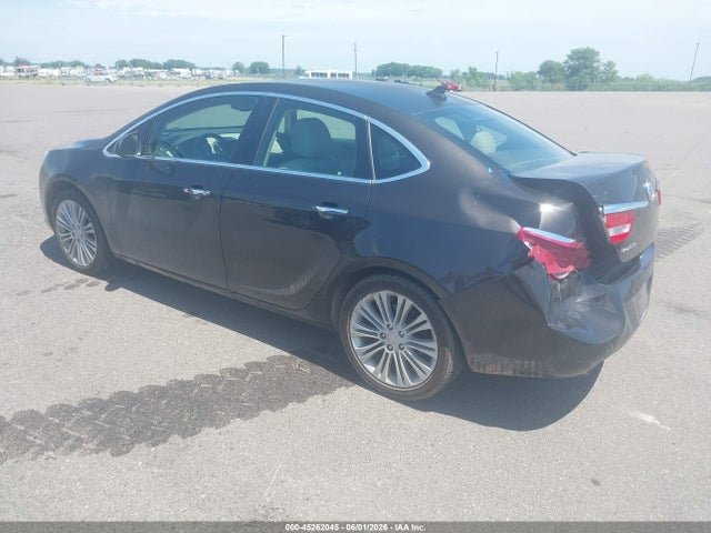 45262045 :رقم المزاد ، 1G4PP5SKXD4172357 vin ، 2013 Buick Verano مزاد بيع