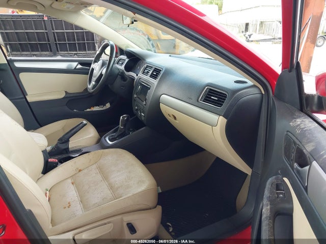 Продажа на аукционе авто 2014 Volkswagen Jetta 1.8t Se, vin: 3VWD07AJ5EM379435, номер лота: 45262050
