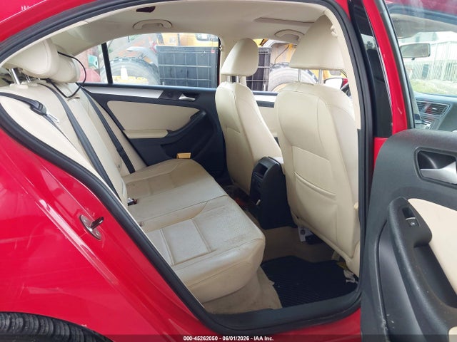Продажа на аукционе авто 2014 Volkswagen Jetta 1.8t Se, vin: 3VWD07AJ5EM379435, номер лота: 45262050