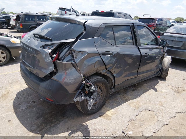 45262080 :رقم المزاد ، 3N1CP5BV3LL573158 vin ، 2020 Nissan Kicks S Xtronic Cvt مزاد بيع