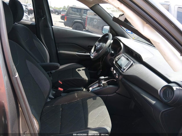45262080 :رقم المزاد ، 3N1CP5BV3LL573158 vin ، 2020 Nissan Kicks S Xtronic Cvt مزاد بيع
