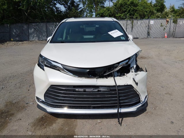 Продаж на аукціоні авто 2021 Toyota Sienna Xle, vin: 5TDYRKEC1MS028271, номер лоту: 45262105