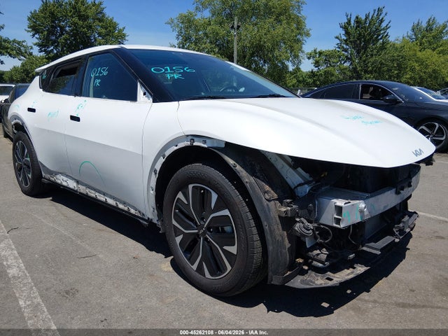 45262108 :رقم المزاد ، KNDC34LA2N5048593 vin ، 2022 Kia Ev6 Wind مزاد بيع