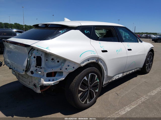 45262108 :رقم المزاد ، KNDC34LA2N5048593 vin ، 2022 Kia Ev6 Wind مزاد بيع