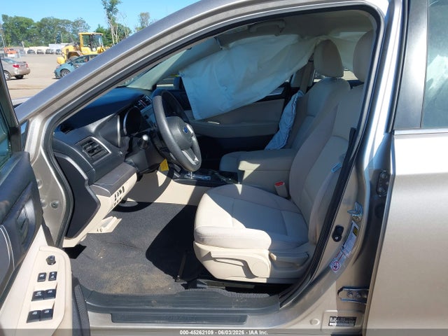2018 Subaru Legacy 2.5i მანქანა იყიდება აუქციონზე, vin: 4S3BNAB60J3020413, აუქციონის ნომერი: 45262109