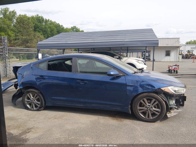 Продажа на аукционе авто 2017 Hyundai Elantra Value Edition, vin: 5NPD84LF2HH133309, номер лота: 45262110