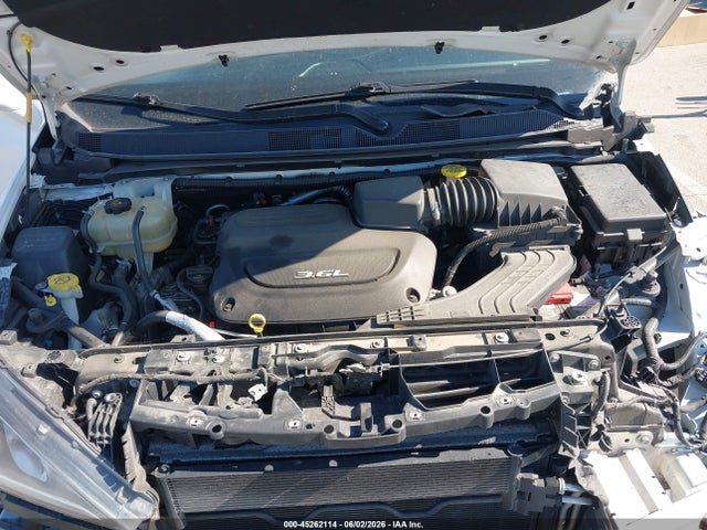 45262114 :رقم المزاد ، 2C4RC1FG5JR229161 vin ، 2018 Chrysler Pacifica Touring Plus مزاد بيع