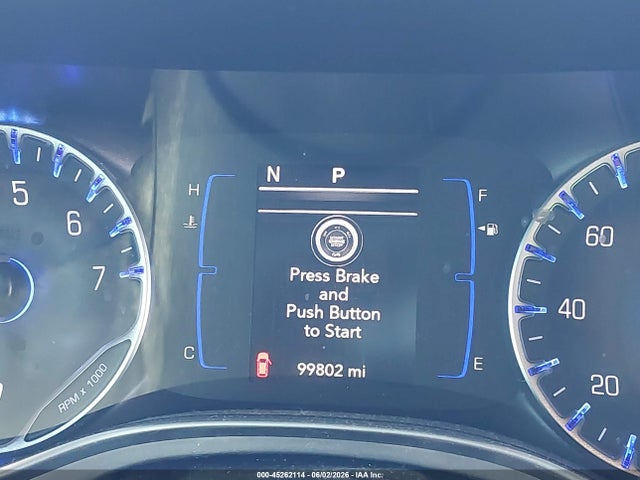 45262114 :رقم المزاد ، 2C4RC1FG5JR229161 vin ، 2018 Chrysler Pacifica Touring Plus مزاد بيع
