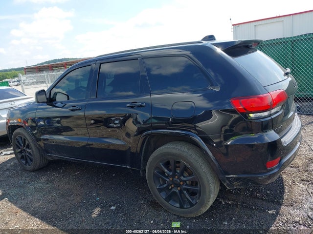 2017 Jeep Grand Cherokee Altitude 4x4 მანქანა იყიდება აუქციონზე, vin: 1C4RJFAG1HC932673, აუქციონის ნომერი: 45262127