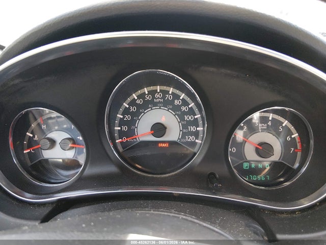 2014 Chrysler 200 Lx მანქანა იყიდება აუქციონზე, vin: 1C3CCBAB2EN205785, აუქციონის ნომერი: 45262136