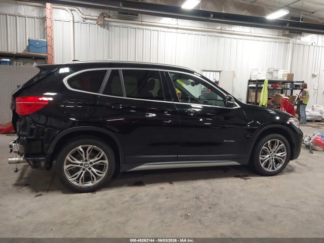 45262144 :رقم المزاد ، WBXHT3Z37H4A55547 vin ، 2017 Bmw X1 Xdrive28i مزاد بيع
