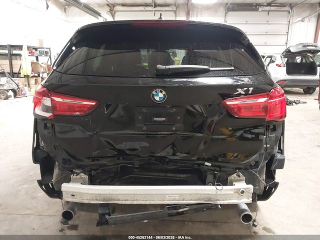 45262144 :رقم المزاد ، WBXHT3Z37H4A55547 vin ، 2017 Bmw X1 Xdrive28i مزاد بيع