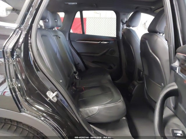 45262144 :رقم المزاد ، WBXHT3Z37H4A55547 vin ، 2017 Bmw X1 Xdrive28i مزاد بيع