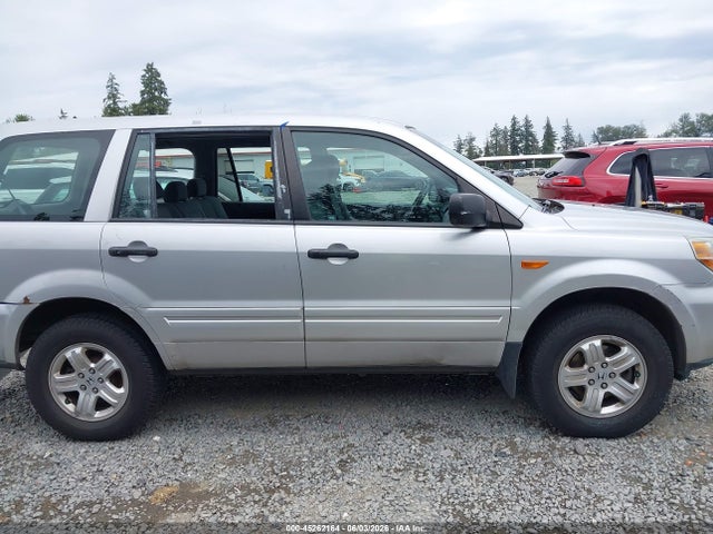 Продажа на аукционе авто 2006 Honda Pilot Lx, vin: 2HKYF18126H538618, номер лота: 45262164